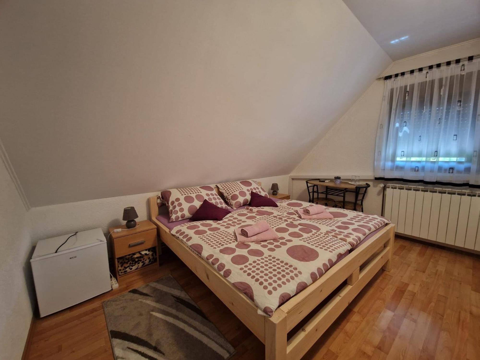 Отель House Luketic Растовача Экстерьер фото